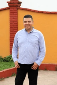 Carlos R.